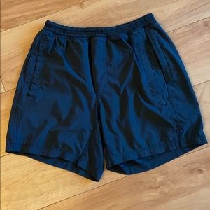 Lululemon men’s pacebreaker shorts, size medium